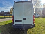 Minituur van Iveco 35S14 Daily Bedrijfswagen 2009