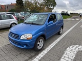 Minituur van 2003 Suzuki Ignis WTAK Personenauto