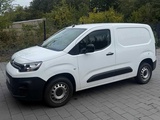 Minituur van 2022 Citroën Berlingo Lichte vrachtwagen