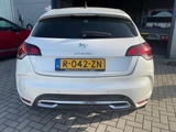Miniaturansicht von 2011 Citroen DS4 1.6 THP Sport Chic PKW