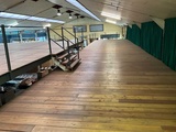 Minituur van Entresolvloer verdieping hout/staal 330 M2