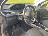 Miniaturansicht von 2014 Peugeot 2008 PKW