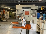 Minituur van 1987 Alzmetall AB4SV Kolomboormachine
