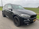 Miniaturansicht von 2015 BMW X5 M Paket Pkw