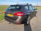 Minituur van 2015 Peugeot 308 SW 1.2 PureTech Active Personenauto