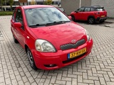 Minituur van Toyota Yaris Personenauto