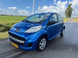 Miniaturansicht von Peugeot 107 1.0-12V XR, 95-PLJ-4
