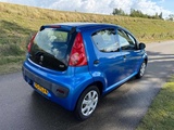Miniaturansicht von Peugeot 107 1.0-12V XR, 95-PLJ-4