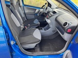 Miniaturansicht von Peugeot 107 1.0-12V XR, 95-PLJ-4