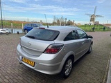 Miniaturansicht von Opel Astra GTC 1.6 Sport Klimaanlage 89-ZJ-KZ