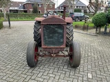 Minituur van McCormick Deering W30 Oldtimer tractor