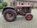 Minituur van McCormick Deering W30 Oldtimer tractor