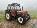 Minituur van 1990 Fiat 70-90 DT Vierwielaangedreven landbouwtractor