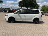 Minituur van 2015 Volkswagen Touran 2.0 TDI Comfl. BlueM Personenauto