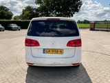 Minituur van 2015 Volkswagen Touran 2.0 TDI Comfl. BlueM Personenauto