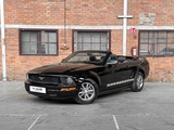 Minituur van Ford Mustang Cabriolet 4.0 V6 214pk 2005