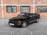 Minituur van Ford Mustang Cabriolet 4.0 V6 214pk 2005