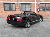 Minituur van Ford Mustang Cabriolet 4.0 V6 214pk 2005