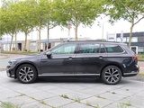Minituur van Volkswagen Passat Variant GTE 1.4 TSI PHEV 218PK Automaat 2022