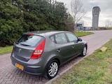 Minituur van Hyundai i30 1.6 CRDi Dynamic Business, 85-ZN-HZ