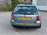 Minituur van Volkswagen Passat Variant 1.9 TDI Turijn Sport, 91-PX-KR