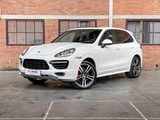 Minituur van Porsche Cayenne Turbo 4.8 V8 500hp 2013 OEM Sport Design 500pk 2013