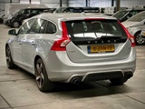 Minituur van Volvo V60 1.6 T3 R Design Automaat; 8-ZTN-12