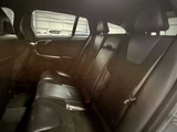 Minituur van Volvo V60 1.6 T3 R Design Automaat; 8-ZTN-12