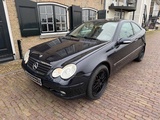 Minituur van Mercedes-Benz C-klasse Sportcoupé 230 Sport Edition V6 204 pk 55-SH-GZ