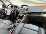 Minituur van Opel Zafira Tourer 1.4 Blitz 7p; JX-747-F