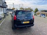 Minituur van Peugeot  5008  1.6 THP Allure Pano Leder 7 persoon 11-XNL-9