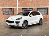 Minituur van Porsche Cayenne 3.6 V6 300pk 2015