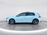 Minituur van Volkswagen Golf 1.4 TSI Connected Series Car 2016 | T-420-BR