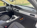 Minituur van BMW 3-serie Touring 318i Business Line 36-PTT-9