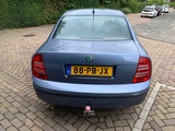 Minituur van Skoda Superb 2.0 Comfort, 88-PB-JX