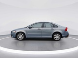 Miniaturansicht von Volvo S40 2.0 D3 Momentum - 2011 | 57-01-16