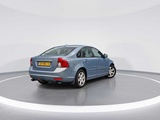 Miniaturansicht von Volvo S40 2.0 D3 Momentum - 2011 | 57-01-16