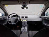 Miniaturansicht von Volvo S40 2.0 D3 Momentum - 2011 | 57-01-16