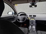Miniaturansicht von Volvo S40 2.0 D3 Momentum - 2011 | 57-01-16