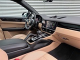Minituur van Porsche Cayenne 3.0 E Hybrid Platinum Edition Automaat; HPB-32-R