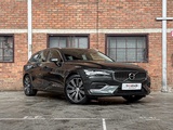 Minituur van Volvo V60 2.0 T6 Recharge AWD Business Pro 341pk 2021, K-930-ZF