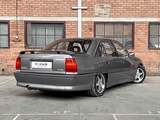 Minituur van Opel Omega 3000 24v 204pk 1989