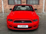 Minituur van Ford Mustang 3.7 V6 310pk 2014