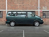 Minituur van Volkswagen Multivan VR6 2.8 V6 204pk 2003 Youngtimer