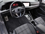 Minituur van Volkswagen Golf GTE 1.4 eHybrid PHEV 245PK Automaat 2022