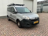 Minituur van Opel Combo 2012
