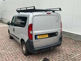 Minituur van Opel Combo 2012