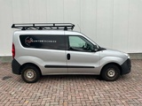 Minituur van Opel Combo 2012