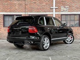 Minituur van Porsche Cayenne 4.8 V8 500pk 2008
