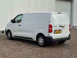 Minituur van Opel - Vivaro - 1.5 CDTI L2H1 Edit. - Van